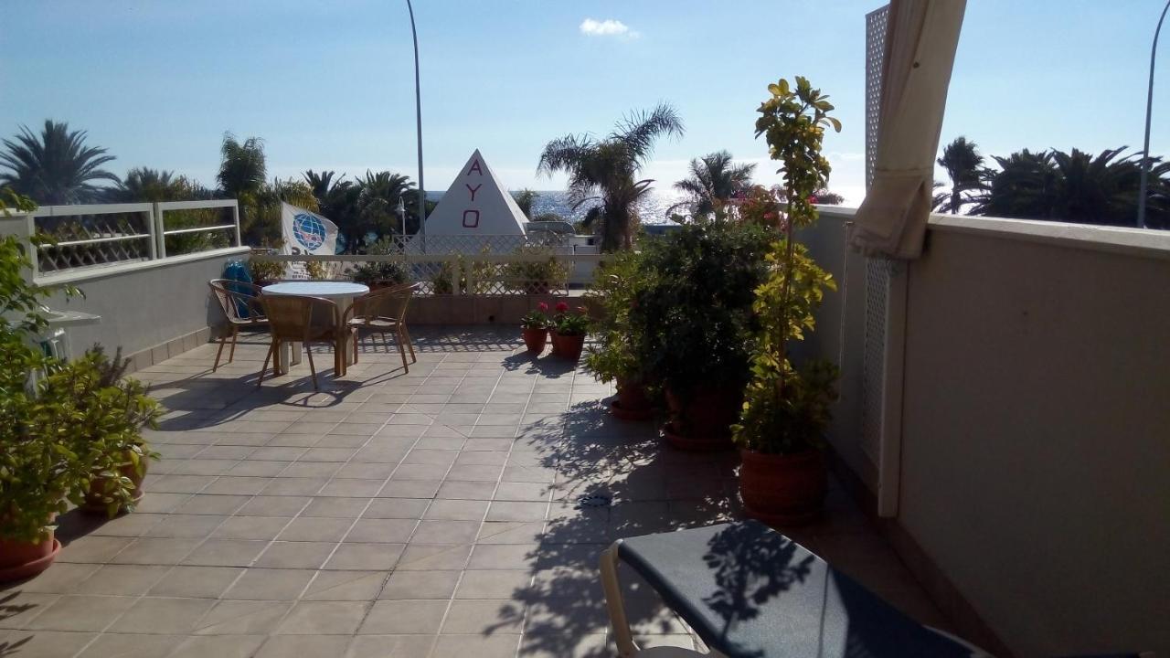 Ferienwohnung Nerja 1ª Linea De Playa De Burriana , Terraza Grande Al Mar Exterior foto